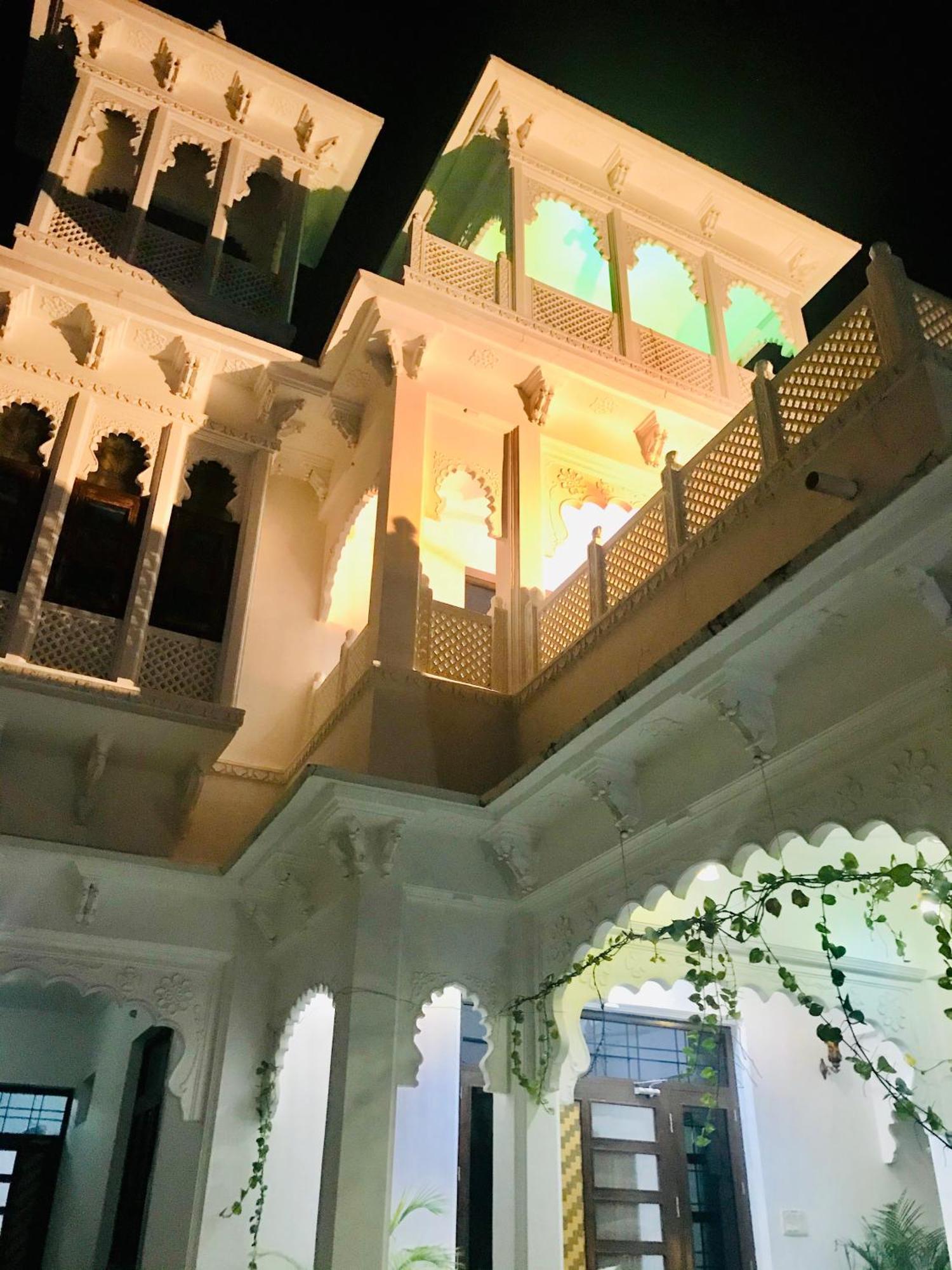 Royal Heritage Villa Udaipur Exterior foto